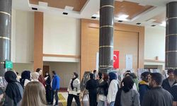 Gençlerin el emeği ürünleri görücüye çıktı