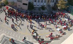 Tatvan’da duygu dolu etkinlik: Öğrenciler Gazze’ye umut oldu