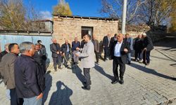 Adilcevaz’da çiftçi buluşması: Üreticilere 2025 tarım planlaması ve destekler anlatıldı