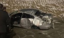 Van-Hakkari karayolunda kaza: 2 yaralı