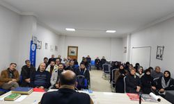 Tatvan’da “Kitabı Ailece Okumak” Semineri Düzenlendi