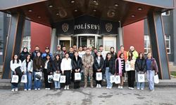 Ağrı'da öğrencilere üniversite gezisi ve emniyet söyleşisi gerçekleştirildi