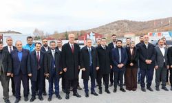 Bingöl’ün acil sağlık filosu güçleniyor: 5 ambulans ve 2 UMKE aracı hizmete alındı