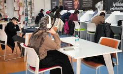 Çilesiz Kütüphanesi gençlerden yoğun ilgi görüyor