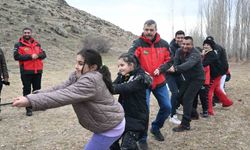 Doğa yürüyüşüyle engelleri geride bıraktılar