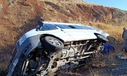 Erzurum’da servis kazası: 7 öğretmen yaralandı