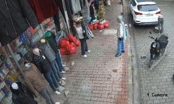 Iğdır'da giyim mağazasında çocukların hırsızlık anları kameralara yansıdı