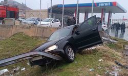 Muş-Bitlis kara yolunda korkutan kaza: 3 kişi yaralandı