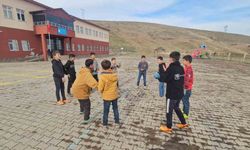 Muş’ta unutulmaya yüz tutan oyunlar yeniden canlanıyor