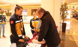 Vatandaşlar OED kullanımı ve ilk müdahale konusunda bilgilendirildi