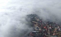 Yoğun sise bürünen Elazığ drone ile görüntülendi