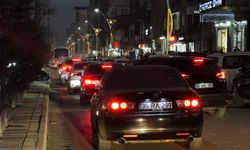 Yüksekova'da trafik çekilmez hale geldi