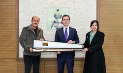 Bitlis’te çinicilik ve Ahlat bastonunun önemi anlatıldı: Valiye özel ziyaret