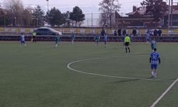 Ahlat Spor evinde berabere kaldı