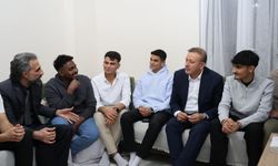 BEÜ Rektörü Elmastaş, uluslararası öğrencilerin evine konuk oldu