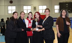 Bitlis Eren Üniversitesi Öğrenci Voleybol Turnuvası Sona Erd