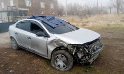 Güroymak’taki trafik kazası güvenlik kamerasına yansıdı