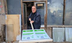 Ahlat’ta kar kürekleri tezgâhtaki yerini aldı