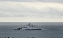 Yağmur eşliğinde İdris-i Bitlisi feribotundan kartpostallık görüntüler