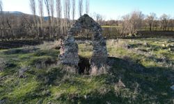 Güroymak'taki O kilise definecilerin uğrak yeri haline geldi