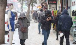 Elazığ’da beklenen kar yağışı etkisini göstermeye başladı