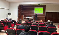 Erzincan'da umreci adaylarına seminer düzenlendi