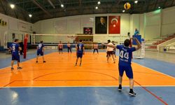 Malatya'da 2. Kurumlar Arası Voleybol Turnuvası start verdi