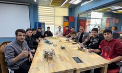 Yüksekova’da kurulan ilk robotik takım İstanbul’a uğurlandı