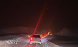 Hizan’da mahsur kalan doğal gaz tankeri kurtarıldı