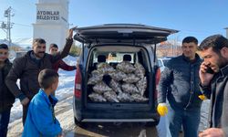 Aydınlar Beldesi’nde vatandaşlara 600 torba patates dağıtıldı