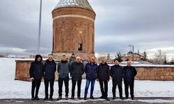 Van Gölü ve Doğa Severler Grubu güzergâhında tarihi mekânlar öne çıktı