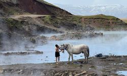 Budaklı Kaplıcası’nda Atlar ve Çocukların Kış Mesaisi