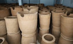 Bitlis’in kırmızı toprağı tandıra dönüşüyor