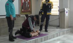 Tatvan’da 250 Sağlık Öğrencisine Uygulamalı İlk Yardım Eğitimi