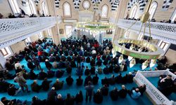 Bitlis’te deprem şehitleri için mevlid programı düzenlendi