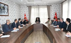 Adilcevaz’da ilçe idare şube başkanları toplantısı