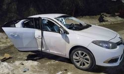 Araçta meydana gelen patlamada 3 kişi yaralandı