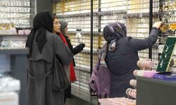 Aşk ekonomiyi canlandırdı: Satışlarda artış yaşandı