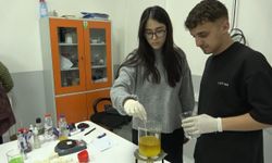 Atık yağlar öğrencilerin projesiyle ekonomiye kazandırılıyor