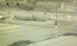 Bingöl’de kontrolden çıkan araç takla attı, kaza anı kamerada