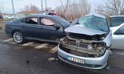 Bingöl’de trafik faciası: 1 ölü, 4 yaralı