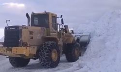 Bitlis'te yol açma ve genişletme çalışmaları sürüyor