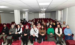 Çatak'ta 'Motivasyon ve Mesleki Rehberlik' toplantısı gerçekleştirildi