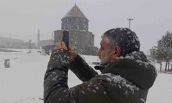 Kars’ta beklenen kar yağışı etkisini gösterdi