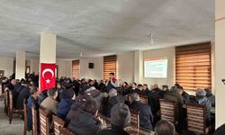 Kars'ta üreticilere bitki koruma eğitimi verildi