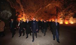 Kasapoğlu'ndan Tuzluca Tuz mağaraları için övgü dolu sözler