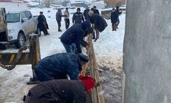 Köyün içme suyu şebekesindeki arıza ekipler tarafından onarıldı