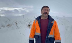 Suların buz tuttuğu bölgede hayvanlar susuz bırakılmadı