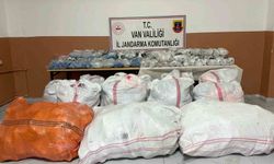 Van’da Jandarma’dan gümrük kaçağı operasyonu