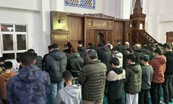 Van’da Ramazanın ilk teravih coşkusu yaşandı